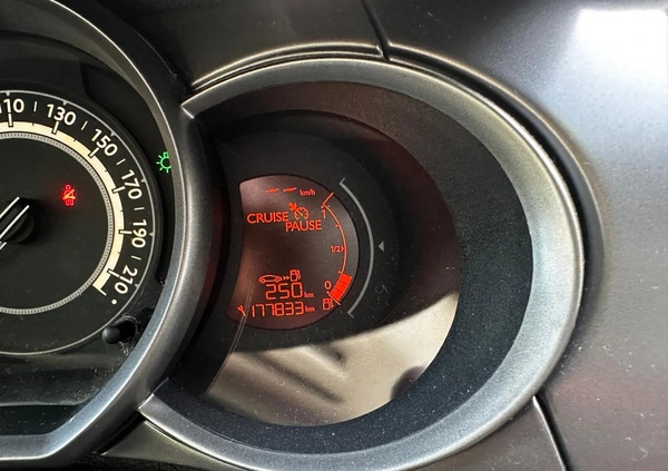 Citroen C3 cena 24700 przebieg: 174000, rok produkcji 2014 z Kłecko małe 154